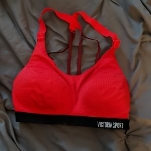 Victoria sport bra
